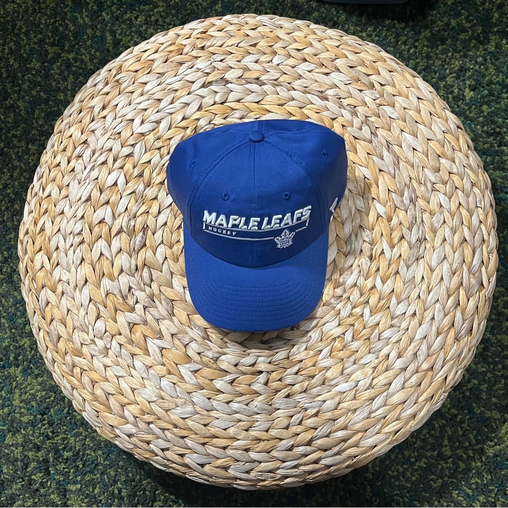Fanatics Toronto Maple Leafs Rinkside AP Fundamental Cap NWT (OS)